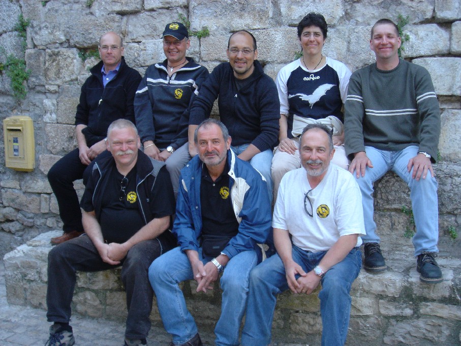 Team 2005/2006 (mit 3 Kursteilnehmer/hintere Reihe, rechts)
